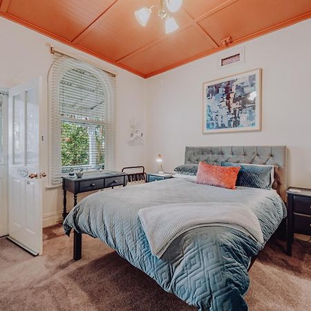 Готель Genesta House Каус Екстер'єр фото