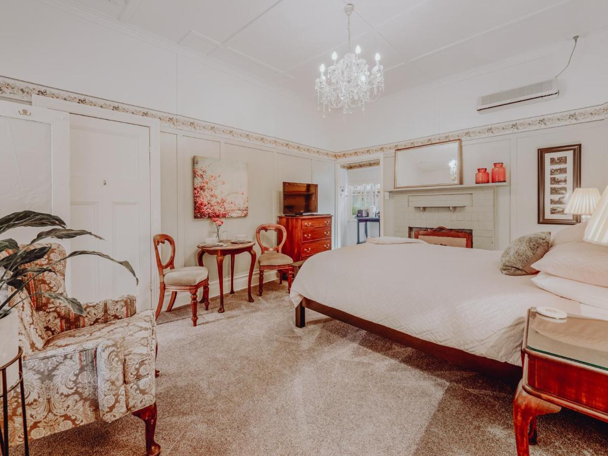 Готель Genesta House Каус Екстер'єр фото