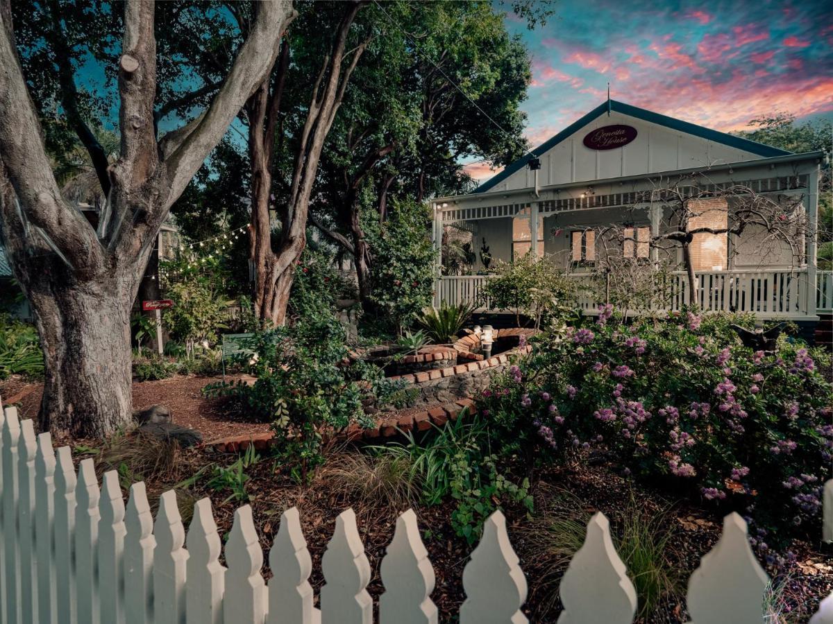 Готель Genesta House Каус Екстер'єр фото