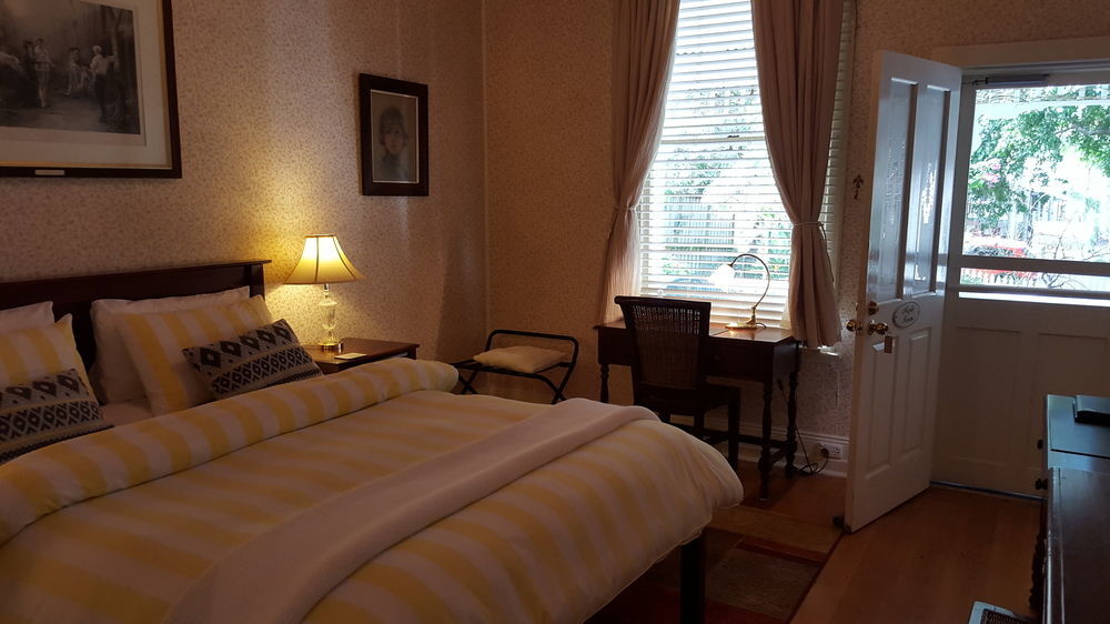 Готель Genesta House Каус Екстер'єр фото